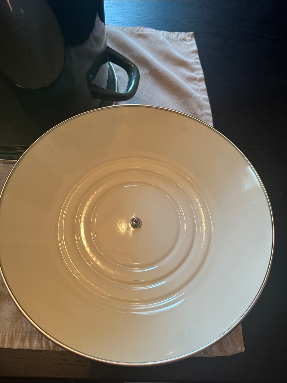 Le Creuset Enamel Stock Pot with Lid - Artichaute 10 QT - Picture 5 of 5
